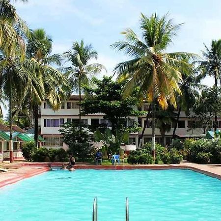 Colmar Beach Resort Majorda Exterior foto