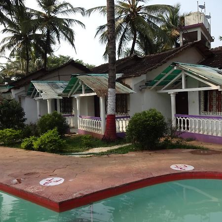 Colmar Beach Resort Majorda Exterior foto