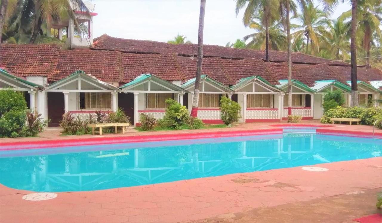Colmar Beach Resort Majorda Exterior foto
