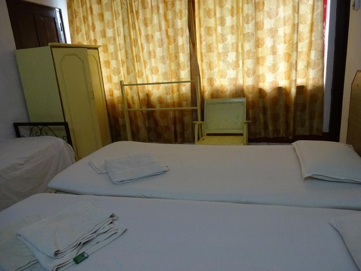 Colmar Beach Resort Majorda Exterior foto